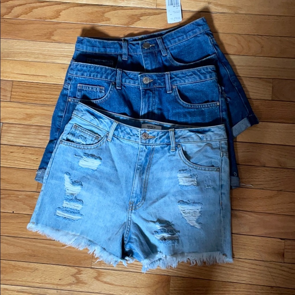 Bundle of high waisted shorts
